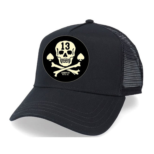 Lucky 13 Pirate Skull trucker hat black